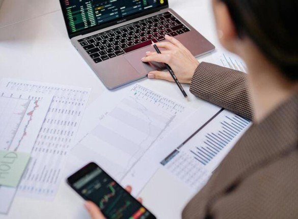 The Market Insights Distorted by Bad Proofreading and Editing